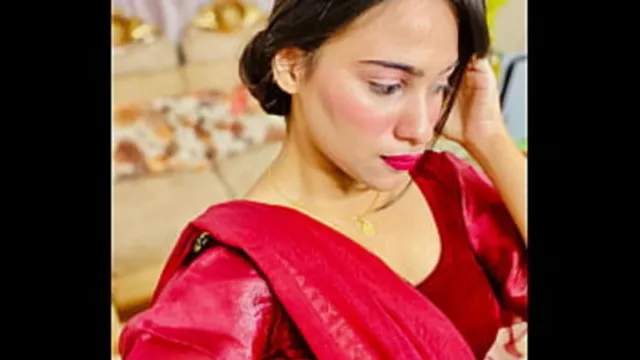 Hot Asian Babe In Dirty Restroom