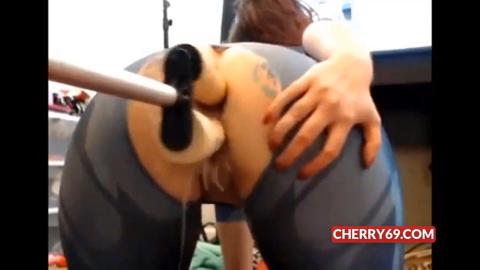 Brit amateur succumbs to ravishing, mechanized penetrations, unfettered ecstasy