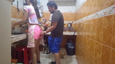 Sultry siren gets face-fucked in scorching suds as lothario ravishes her from behind