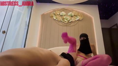 Amira dominates clueless wimp, mouth-stuffing his twat with her wet snatch while controlling his ass🍑