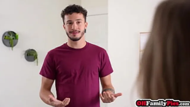 Kinky teen stepsister Venus Vixen fucks big cock stepbro and wanted to taste his cream