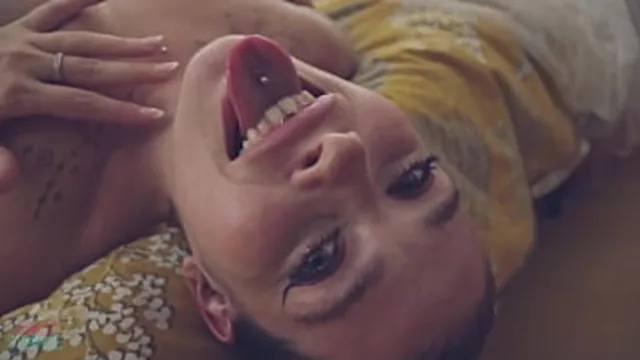 Argentine influencer gets photographed by a guy during a casting session