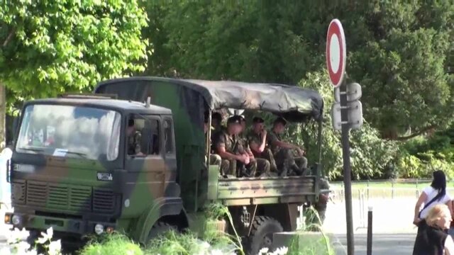 Teen girl gets gangbanged by tourists in public Paris threesome