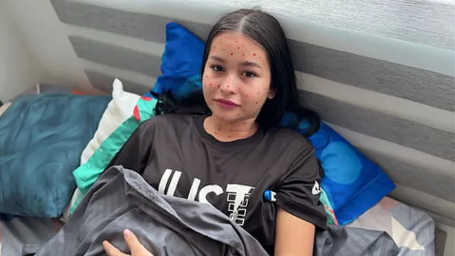 girlfriend begs for my cock🍆 &mdash;  sick and desperate &mdash;  wants me to cure her with my big dick🍆 