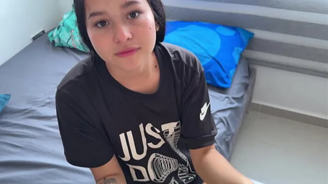 Her shy girlfriend begs for my big cock🍆 on her 18th &mdash;  and I make her cum with pleasure 