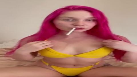 Blowin' smoke, gettin' wet, gettin' nasty, in yer bed