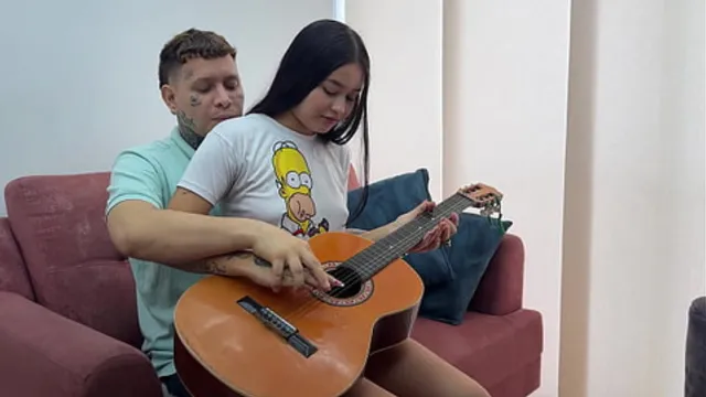 Amateur Latina teen gets anal fucked and squirted on organ