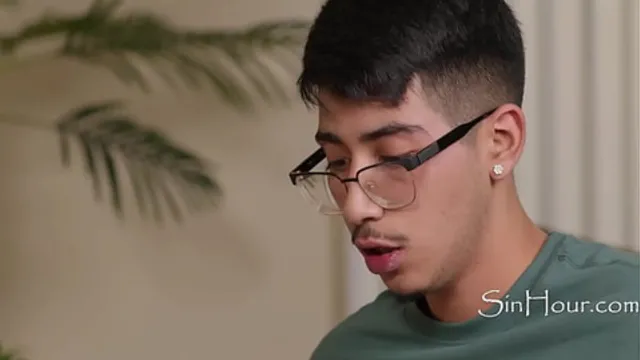 Virgin Cheerleader Loses It To The Man Of Her Choosing   Not Social Pressure - Melody marks &mdash;  Diego Perez