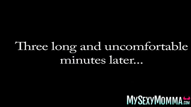 Tattooed MILF scissors and fingers her teen dyke girlfriends