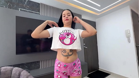 COME STEPSISTER I'LL GIVE YOU MY PHONE IN EXCHANGE FOR ANAL SEX !!