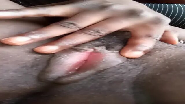 Teen eighteen plus masturbation minutes till her pussy lips get puffy and swell