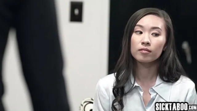 Lesbian coworkers fucked big ass boss and lesbians enjoyed pussy licking