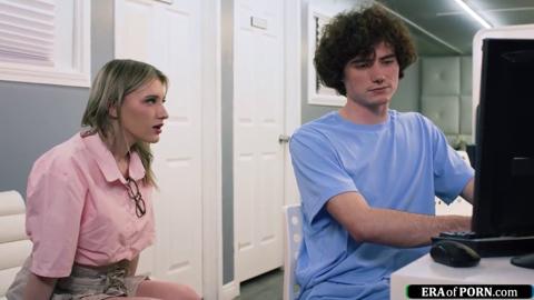 Slender newbie's tongue ravaged by colossal co-worker's member