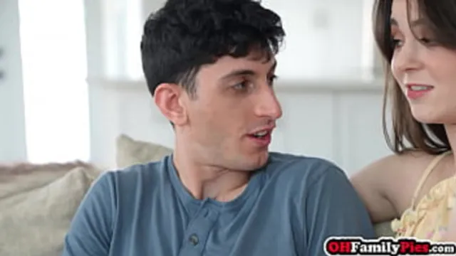 Teen girlfriend Megan Marx enjoys hump day with big hard hump