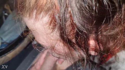 Innocent-looking teenager gets her tight lips occupied by hot semen